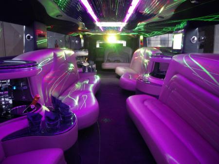 hummer limousine h2
